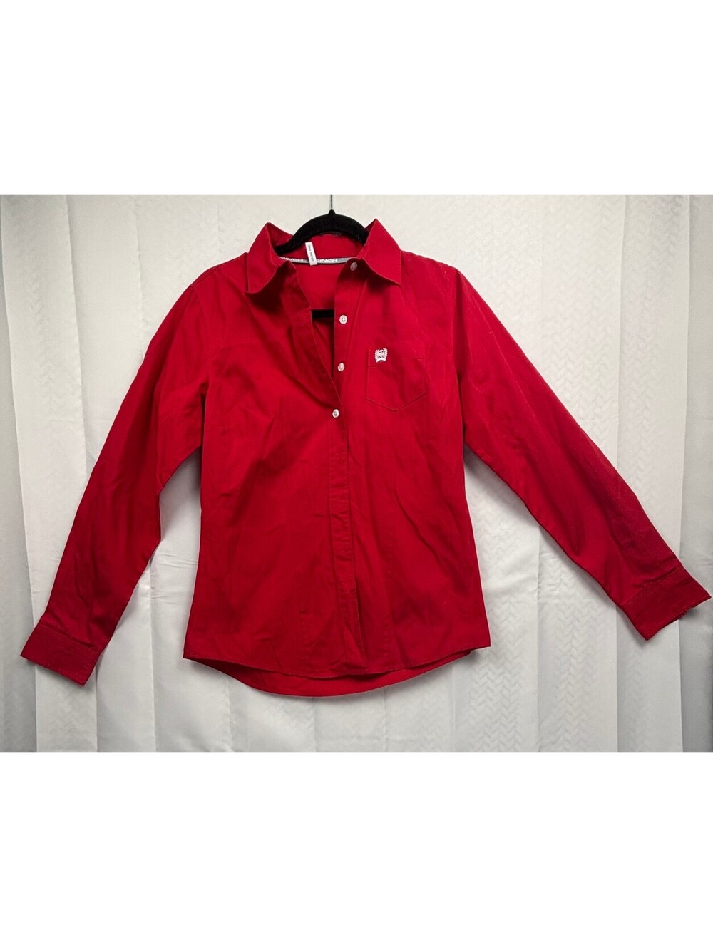 Cinch Womans Red Long Sleeve Button-Up Shirt Medium